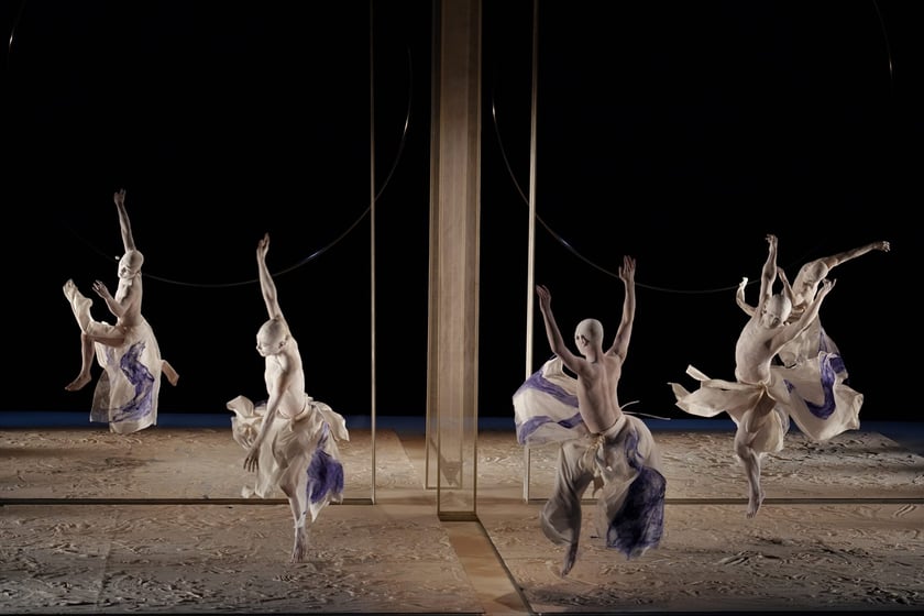 Spektakl z japońskiej grupy butoh