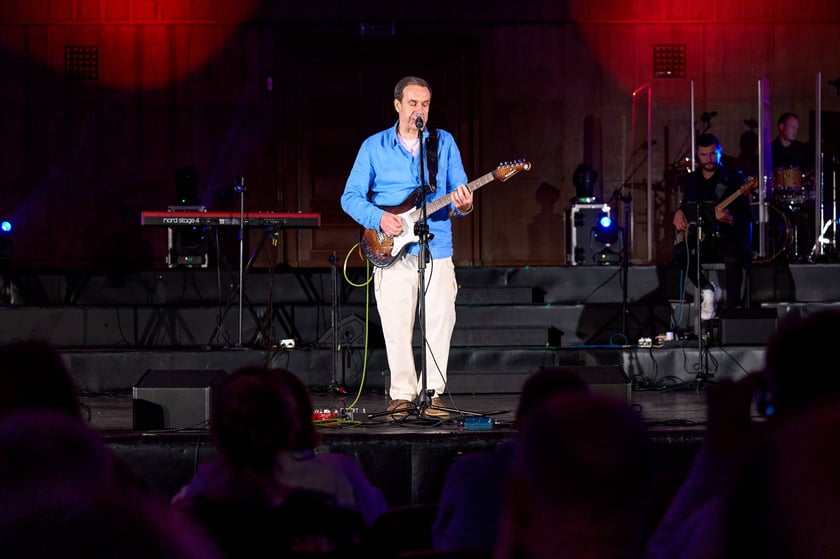 III edycja Og&oacute;lnopolskiego Senioralnego Festiwalu Piosenki Artystycznej w ramach Wrocławskich Dni Seniora - koncert finałowy