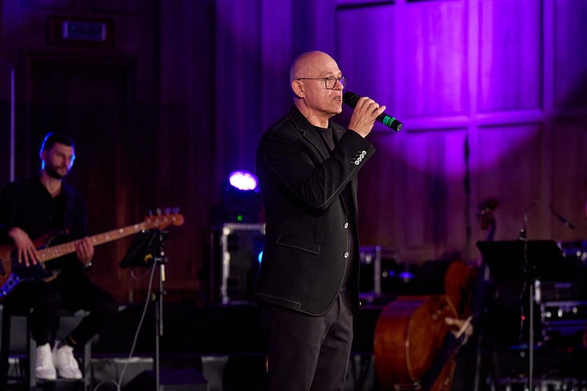 III edycja Og&oacute;lnopolskiego Senioralnego Festiwalu Piosenki Artystycznej w ramach Wrocławskich Dni Seniora - koncert finałowy