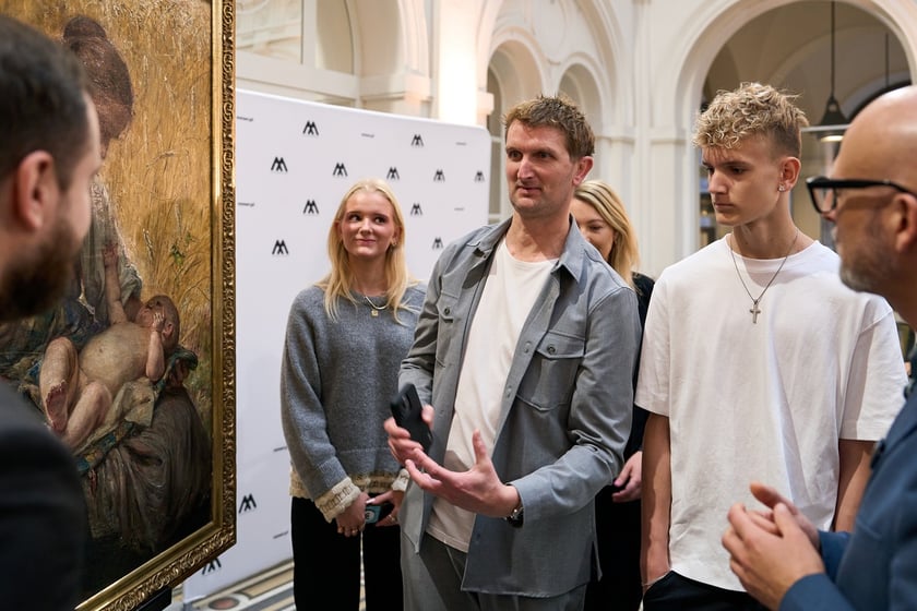 Przekazanie zaginionego obrazu "Lato" Berty Wegmann, Muzeum Narodowe we Wrocławiu. Przedstawiciele duńskiej rodziny, która przekazala obraz