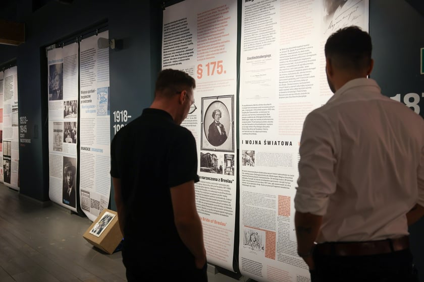 Wystawa &bdquo;Historie odzyskane. Queer na Dolnym Śląsku&rdquo; w Muzeum Teatru im. H. Tomaszewskiego do 30 listopada