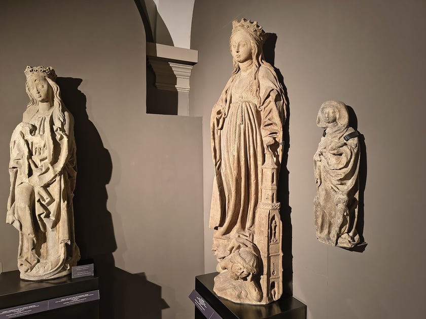 św. Barbara | z elewacji dawnego szpitala św. Barbary we Wrocławiu | mistrz wrocławski | ok. 1500 | piaskowiec śląski