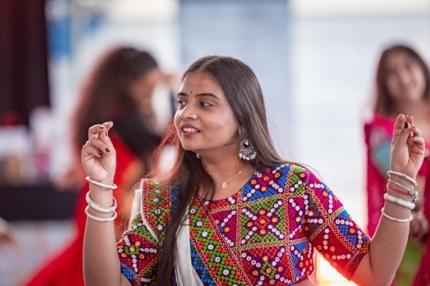 Obchody Święta Diwali na lotnisku we Wrocławiu, 2 listopada 2025