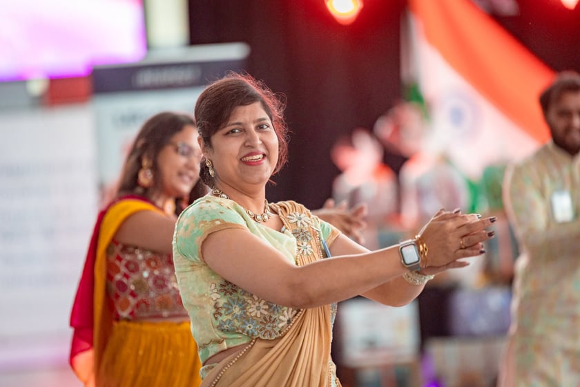 Obchody Święta Diwali na lotnisku we Wrocławiu, 2 listopada 2025