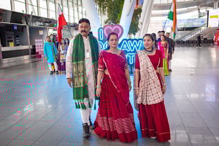 Obchody Święta Diwali na lotnisku we Wrocławiu, 2 listopada 2025