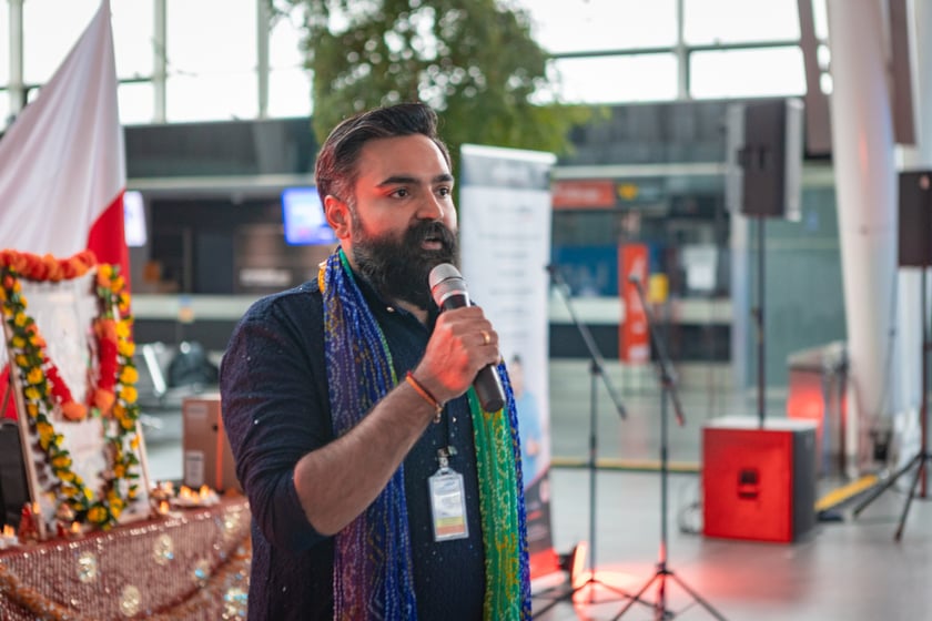 Obchody Święta Diwali na lotnisku we Wrocławiu, 2 listopada 2025