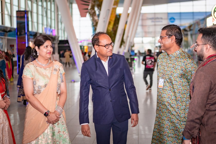 Obchody Święta Diwali na lotnisku we Wrocławiu, 2 listopada 2025