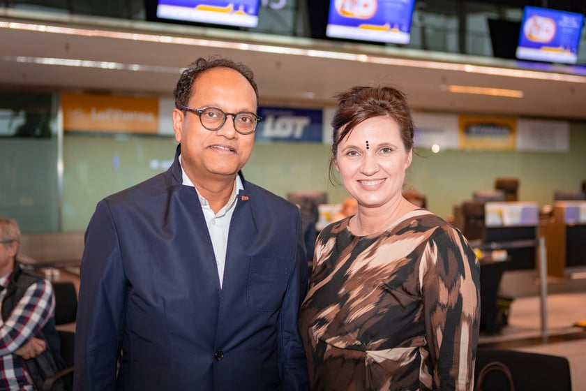 Obchody Święta Diwali na lotnisku we Wrocławiu, 2 listopada 2025