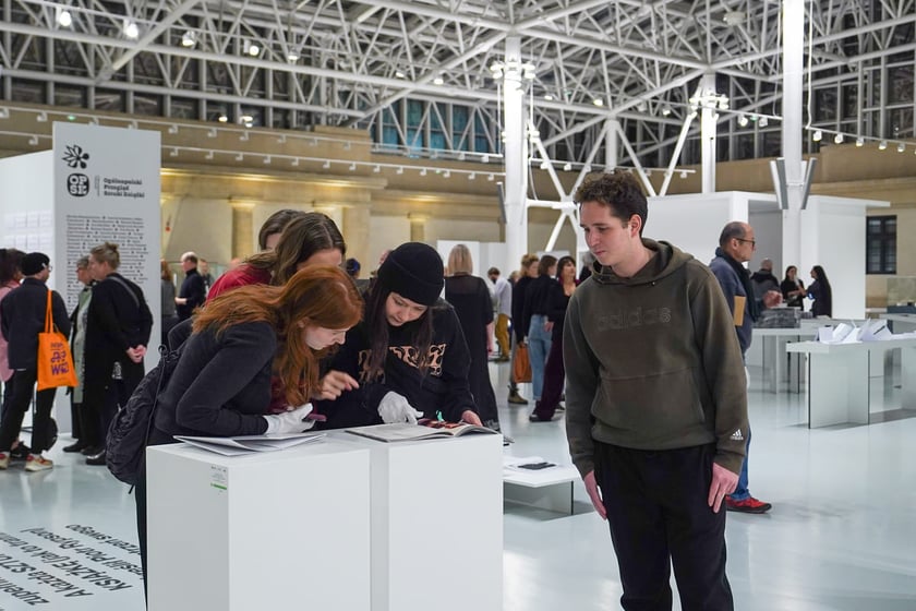 Og&oacute;lnopolski Przegląd Sztuki Książki w Pawilonie Czterech Kopuł. Wrocław, 15.11.2025