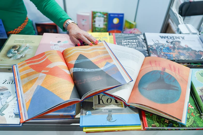 Wrocławskie Targi Dobrych Książek  w Hali Stulecia.