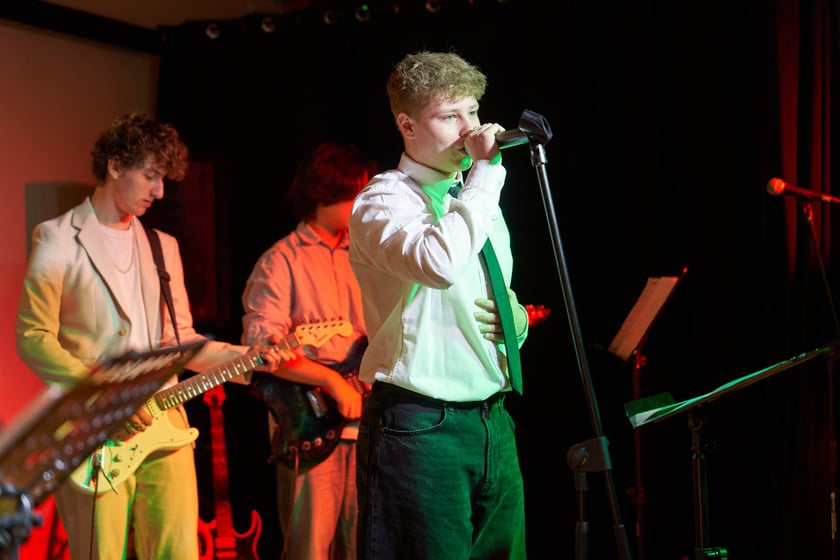 Kolędowanie w IV Liceum Ogólnokształcącym we Wrocławiu