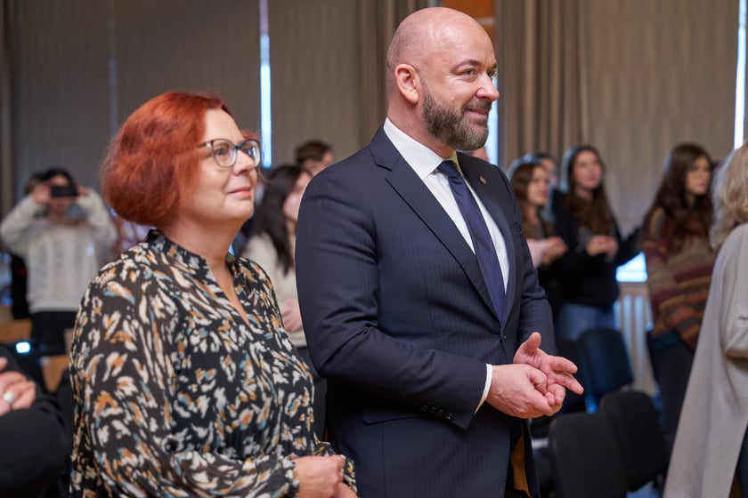 Kolędowanie w IV Liceum Ogólnokształcącym we Wrocławiu