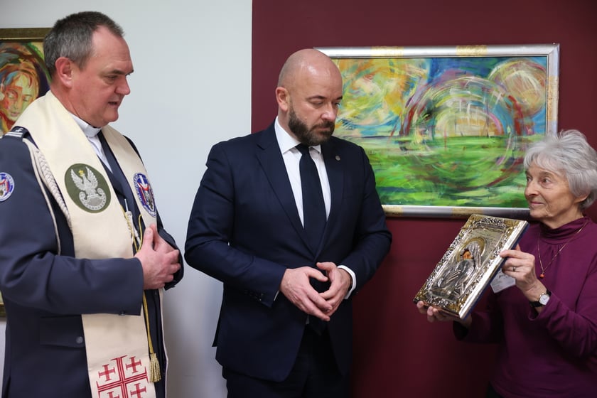 Spotkanie świąteczno-noworoczne z członkami stowarzyszenia Dolnośląska Rodzina Katyńska, 16.01.2024