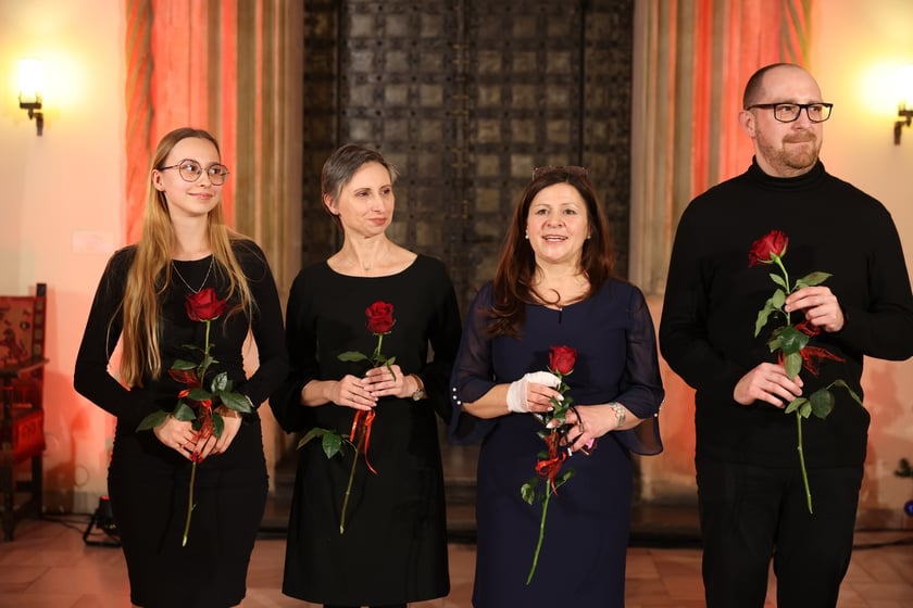 Uroczystość we wrocławskim starym Ratuszu, podczas której podziękowania za pracę na rzecz seniorów odebrało ponad 30 zaangażowanych społecznie wrocławian i wrocławianek.