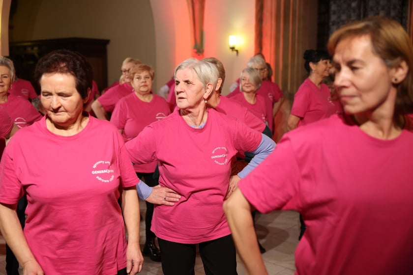 Uroczystość we wrocławskim starym Ratuszu, podczas której podziękowania za pracę na rzecz seniorów odebrało ponad 30 zaangażowanych społecznie wrocławian i wrocławianek.