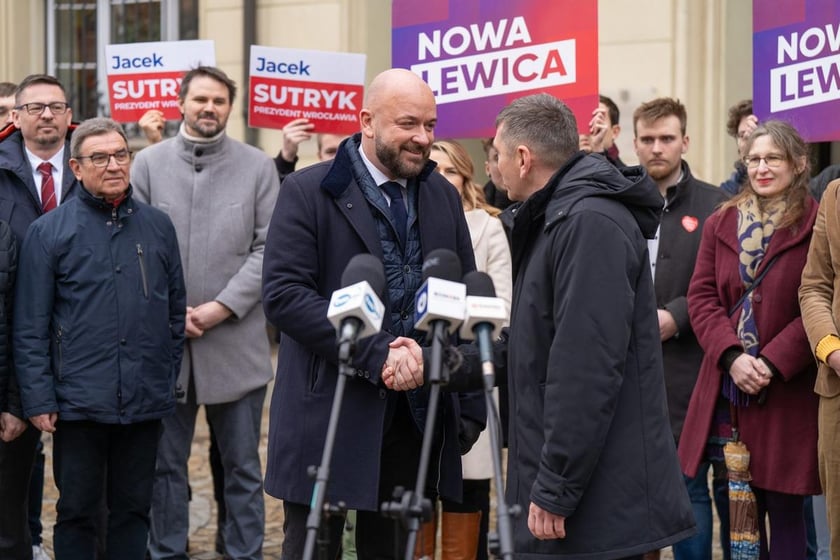 Konferencja prasowa prezydenta Jacka Sutryka i Nowej Lewicy