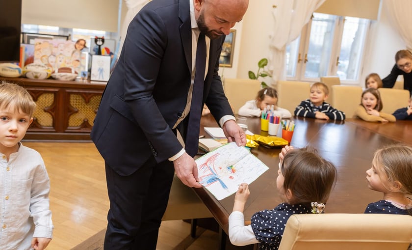 Dzieci z Przedszkola Niepublicznego &bdquo;Dzielne dzieciaki'&rdquo;, przy ul. Sołtysowickiej 59A, 30 dzieci (w wieku 3&ndash;7 lat)