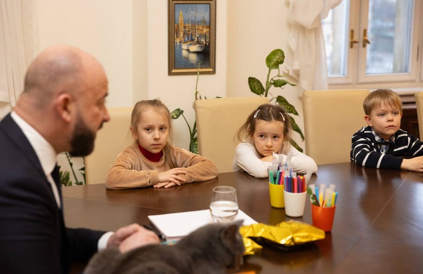 Dzieci z Przedszkola Niepublicznego &bdquo;Dzielne dzieciaki'&rdquo;, przy ul. Sołtysowickiej 59A, 30 dzieci (w wieku 3&ndash;7 lat)