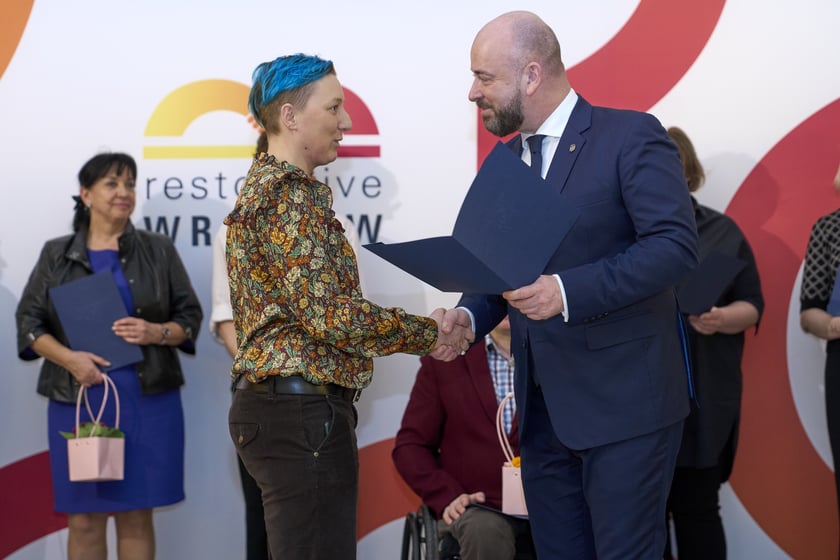 Wyróżnienia prezydenta Wrocławia dla podmiotów współpracujących z Wrocławskim Centrum Integracji