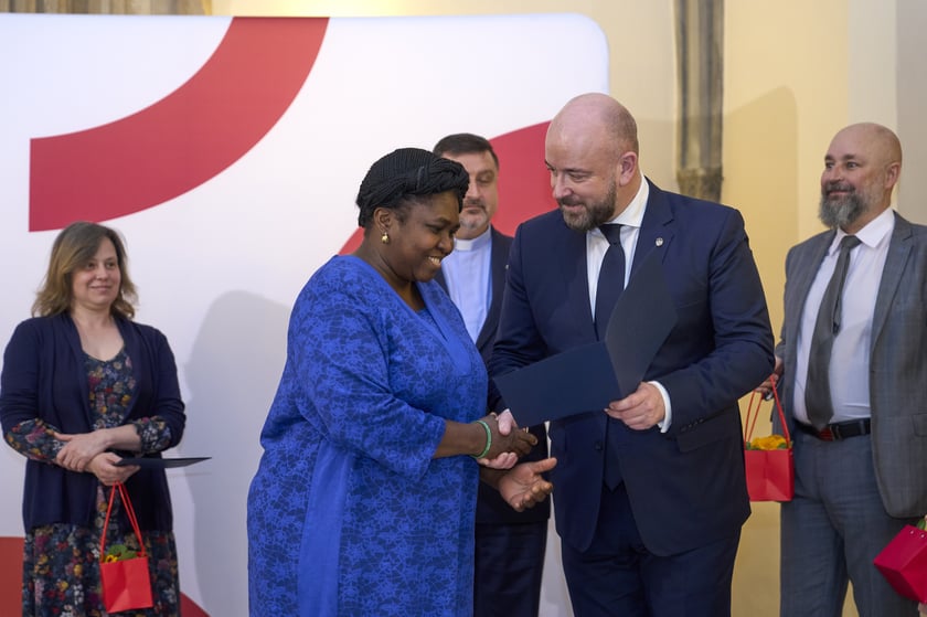 Wyróżnienia prezydenta Wrocławia dla podmiotów współpracujących z Wrocławskim Centrum Integracji