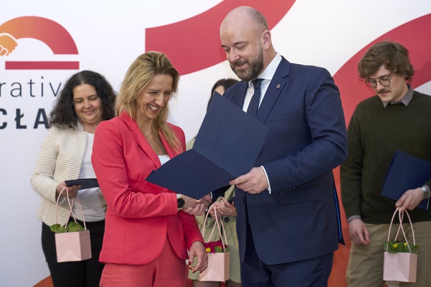 Wyróżnienia prezydenta Wrocławia dla podmiotów współpracujących z Wrocławskim Centrum Integracji