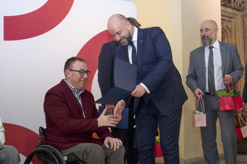 Wyróżnienia prezydenta Wrocławia dla podmiotów współpracujących z Wrocławskim Centrum Integracji