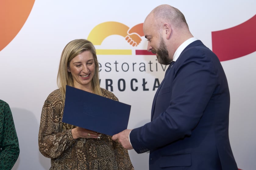 Wyróżnienia prezydenta Wrocławia dla podmiotów współpracujących z Wrocławskim Centrum Integracji