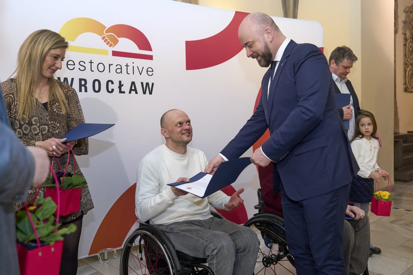 Wyróżnienia prezydenta Wrocławia dla podmiotów współpracujących z Wrocławskim Centrum Integracji