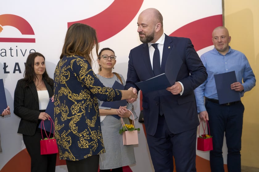 Wyróżnienia prezydenta Wrocławia dla podmiotów współpracujących z Wrocławskim Centrum Integracji