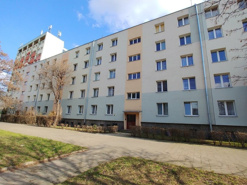 Grabiszyn ? Icchaka Lejba Pereca 34/10, Grabiszyn, cena wywoławcza 175 tys. zł (19,19 mkw.)