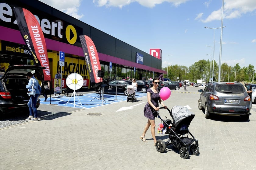 Galeria handlowa N-Park Łany k. Wrocławia