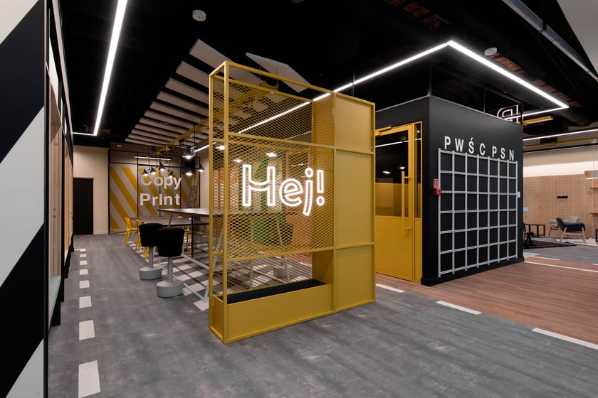 Centrum handlowe Aleja Bielany oferuje biura coworkingowe