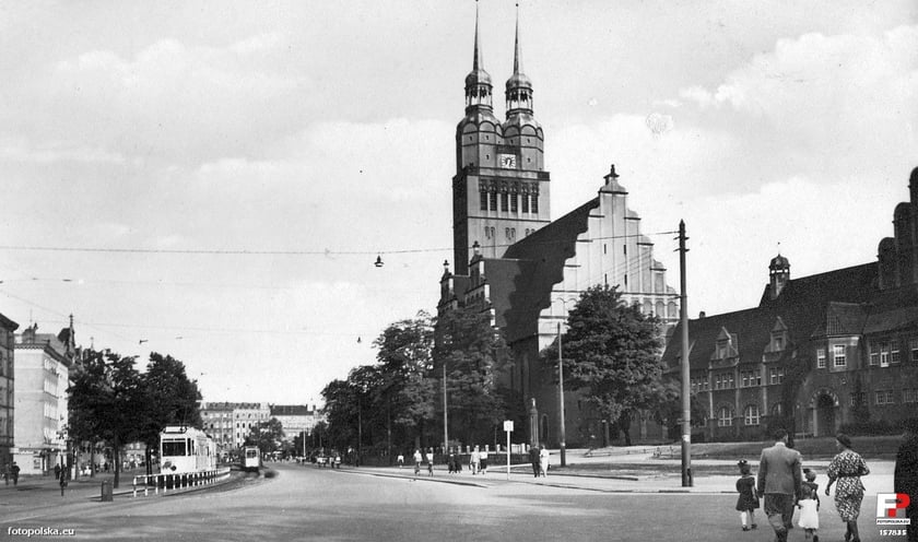 Lata 1939-1944, kościół św. Pawła / źródło: fotopolska.eu