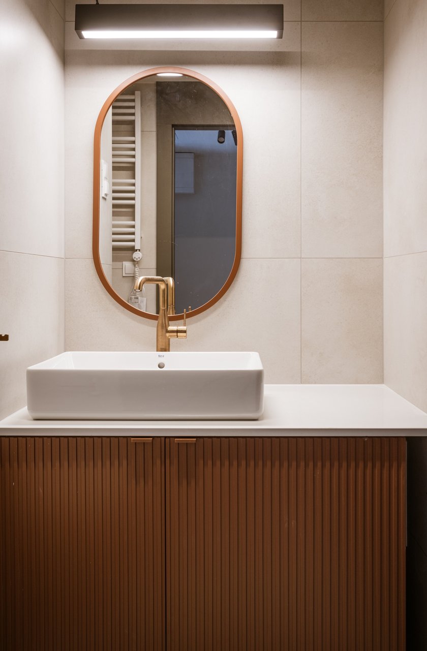 Nowy, wrocławski apartamentowiec znajduje się przy ulicy Romualda Traugutta