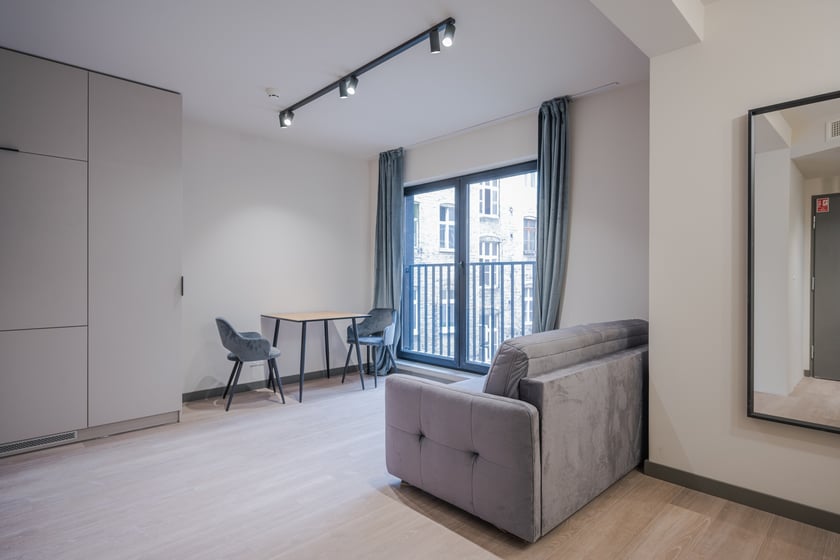 Nowy, wrocławski apartamentowiec znajduje się przy ulicy Romualda Traugutta