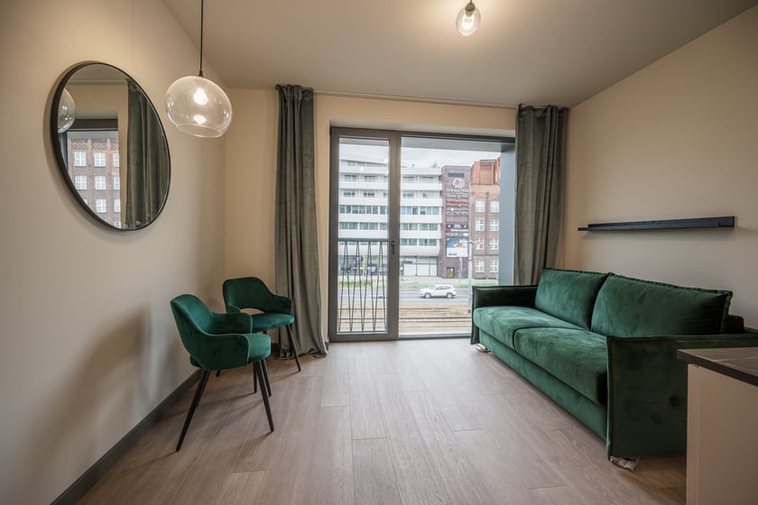 Nowy, wrocławski apartamentowiec znajduje się przy ulicy Romualda Traugutta