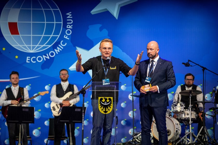 Nagroda Prezydenta Wrocławia ? Biznes Odpowiedzialny Społecznie, mer Lwowa Andrij Sadowyj i prezydent Wrocławia Jacek Sutryk