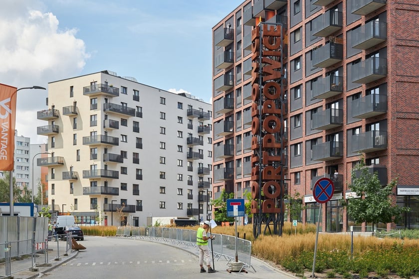 Tak powstaje Port Popowice - jedna z największych nadodrzańskich j inwestycji we Wrocławiu