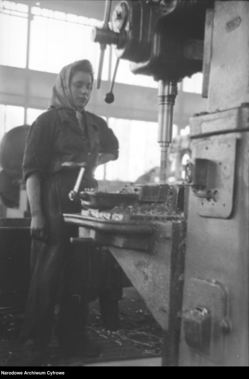 Kobiety pracujące w Pafawagu. Rok 1950.