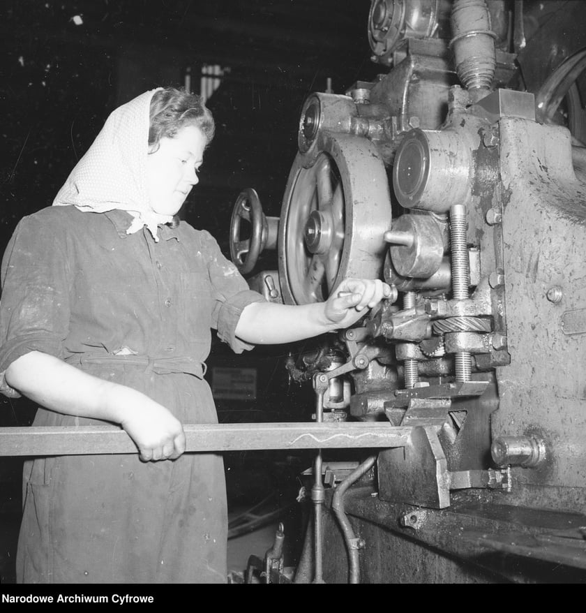 Kobiety pracujące w Pafawagu. Rok 1950.