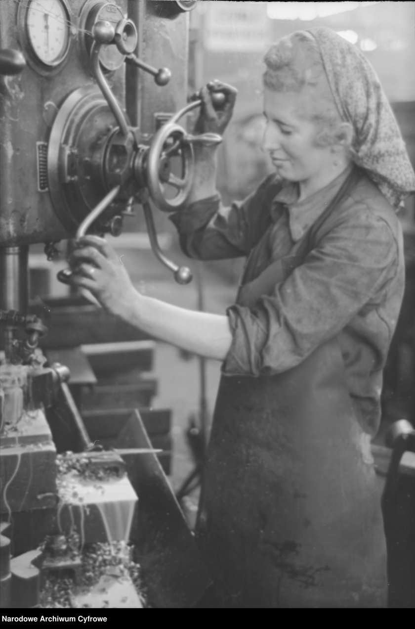 Kobiety pracujące w Pafawagu. Rok 1950.