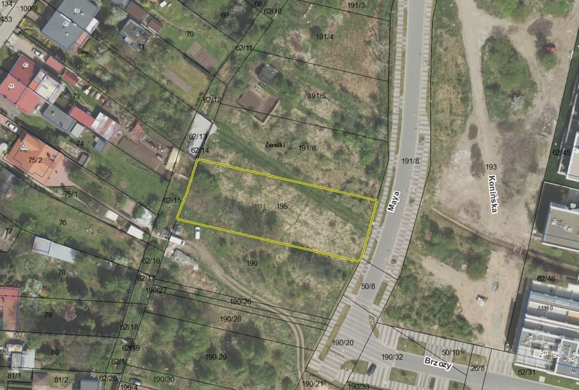 Ernsta Maya, numery działek:195