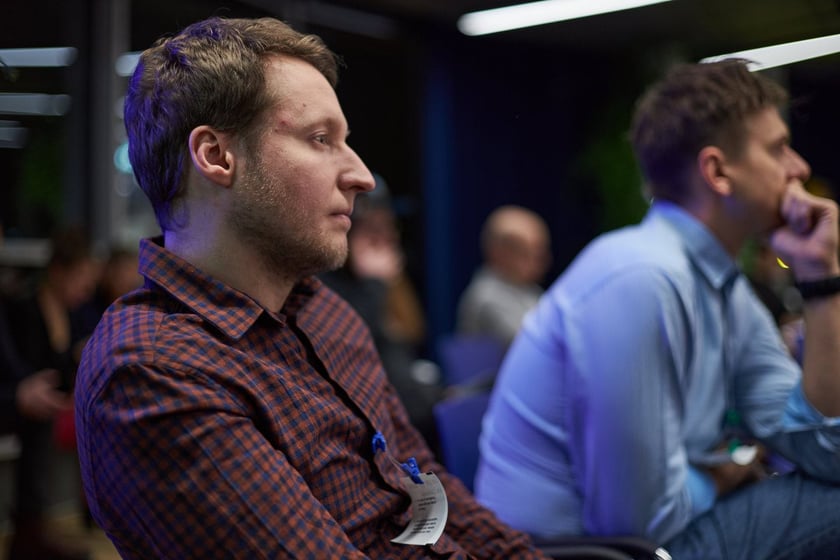 Na zdjęciu uczestnicy spotkania. W piątek, 9 grudnia br., w siedzibie Google we Wrocławiu zaprezentowano najbardziej wyczekiwaną publikację polskiej branży startupowej, czyli najnowszy raport ?Polskie Startupy 2022?.