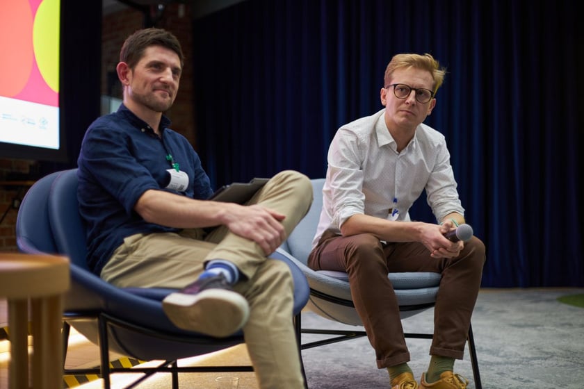 Na zdjęciu uczestnicy spotkania. W piątek, 9 grudnia br., w siedzibie Google we Wrocławiu zaprezentowano najbardziej wyczekiwaną publikację polskiej branży startupowej, czyli najnowszy raport ?Polskie Startupy 2022?.