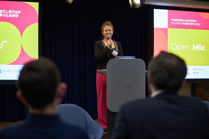 Na zdjęciu uczestnicy spotkania. W piątek, 9 grudnia br., w siedzibie Google we Wrocławiu zaprezentowano najbardziej wyczekiwaną publikację polskiej branży startupowej, czyli najnowszy raport ?Polskie Startupy 2022?.