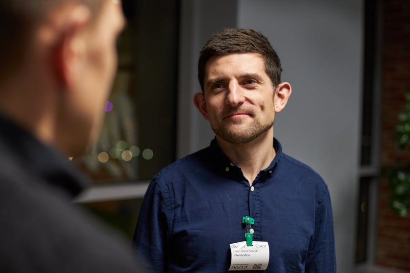 Na zdjęciu uczestnicy spotkania. W piątek, 9 grudnia br., w siedzibie Google we Wrocławiu zaprezentowano najbardziej wyczekiwaną publikację polskiej branży startupowej, czyli najnowszy raport ?Polskie Startupy 2022?.