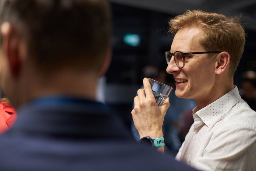 Na zdjęciu uczestnicy spotkania. W piątek, 9 grudnia br., w siedzibie Google we Wrocławiu zaprezentowano najbardziej wyczekiwaną publikację polskiej branży startupowej, czyli najnowszy raport ?Polskie Startupy 2022?.