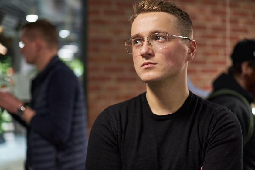 Na zdjęciu uczestnicy spotkania. W piątek, 9 grudnia br., w siedzibie Google we Wrocławiu zaprezentowano najbardziej wyczekiwaną publikację polskiej branży startupowej, czyli najnowszy raport ?Polskie Startupy 2022?.