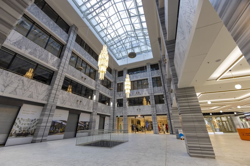 Dom Handlowy Renoma we Wrocławiu, grudzień 2022