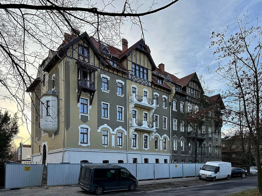 ul. Śniadeckich 47